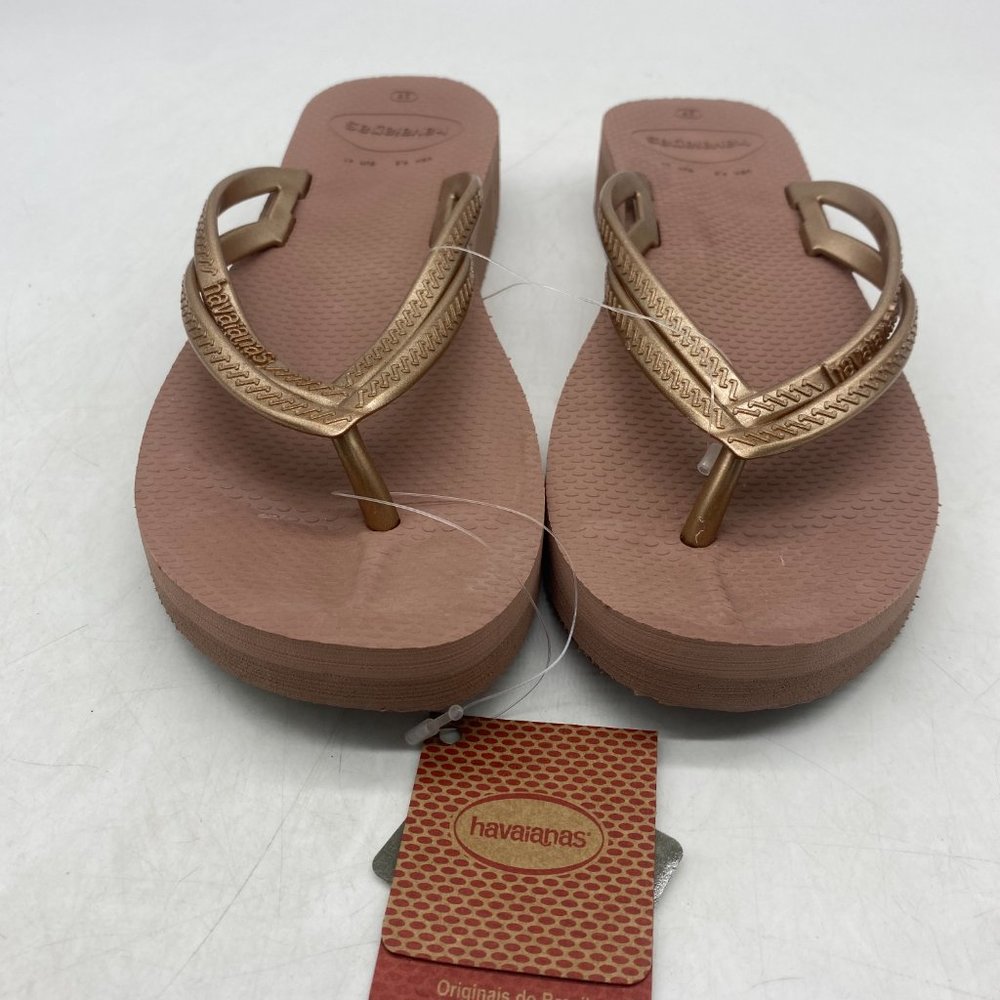Brand new! Havaianas Metallic golden color Double-Strap Flip Flop Sandals